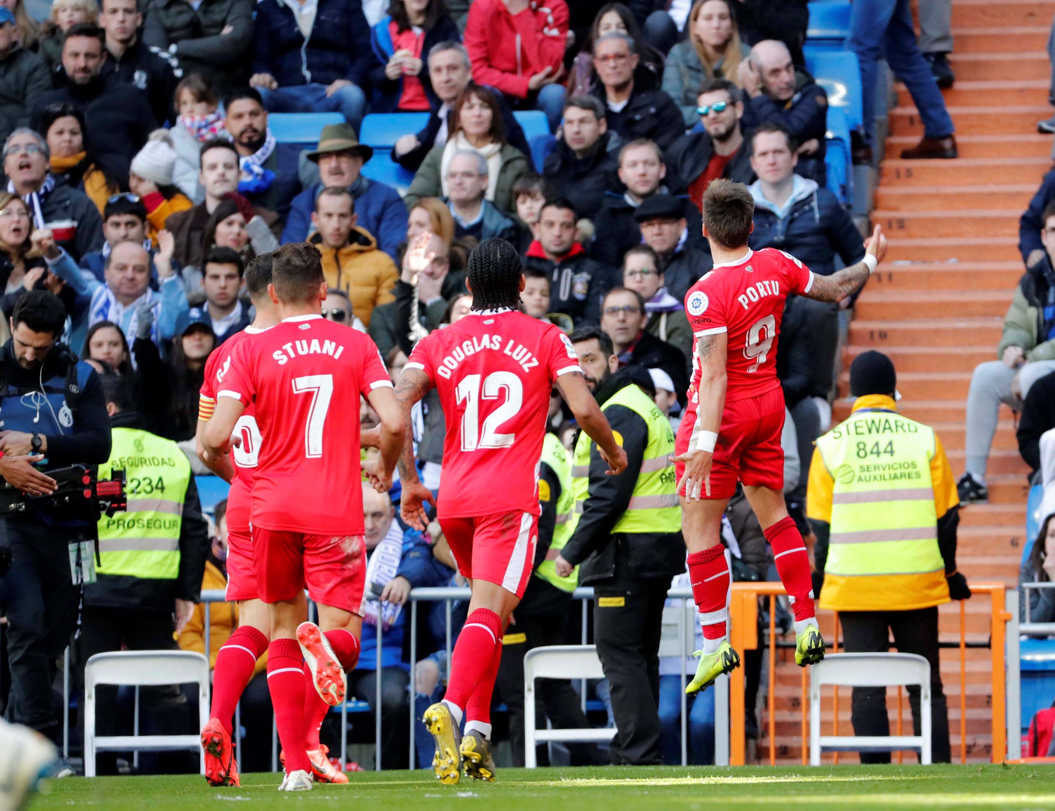 球背后拥有 球背后拥有